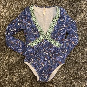 - FREE PEOPLE BODY SUIT -